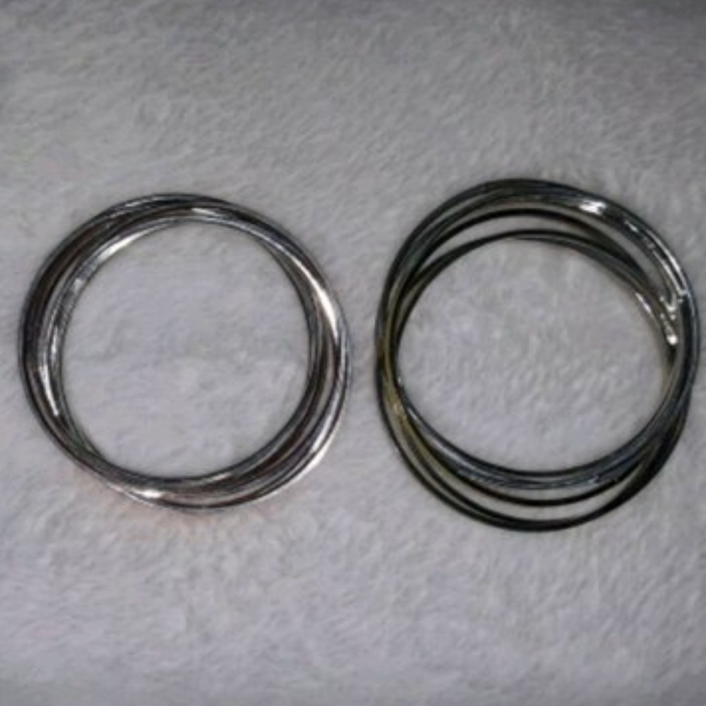 Bracelets - Picture 2 of 2